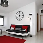 Wondrous Terrace In Center Apartment