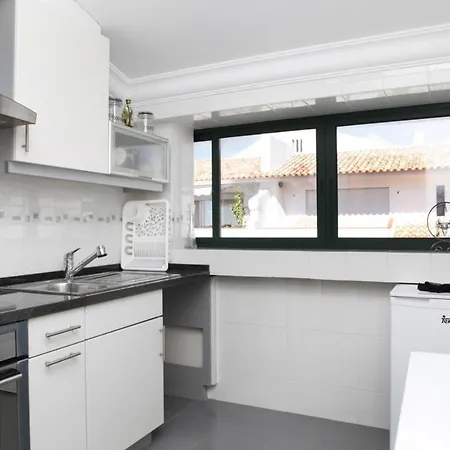 Wondrous Terrace In Center Apartment Cascais