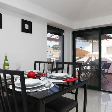 Wondrous Terrace In Center Apartment