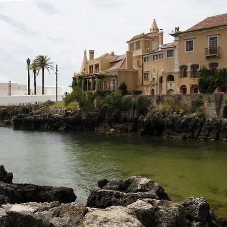Wondrous Terrace In Center Cascais