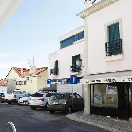 Apartment Wondrous Terrace In Center Cascais