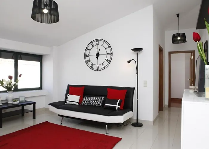 Wondrous Terrace In Center Appartement